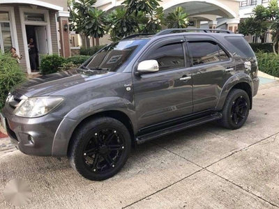 FOR SALE Toyota Fortuner 2007