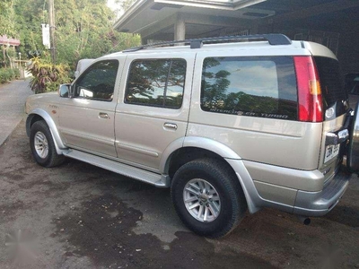 ford everest 2006 silver suv for sale