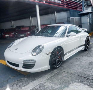 Selling Porsche 911 2010 in Manila