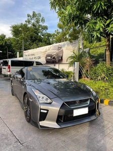 Selling Silver Nissan GT-R 2018 in Quezon