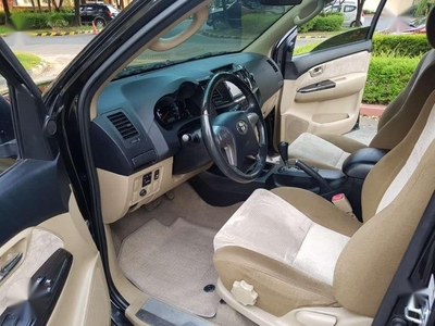 Toyota Fortuner G AT gas 2014 model FOR SALE
