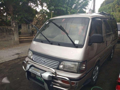 Toyota hiace 2006 van silver for sale