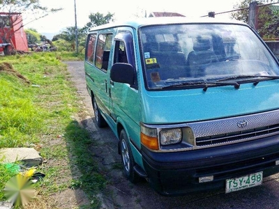Toyota Hiace commuter van local 1995 FOR SALE