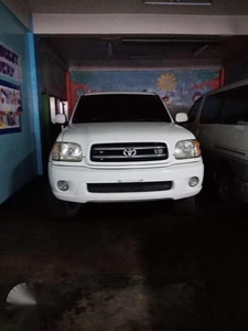 Toyota Sequoia Limited AT White For Sale