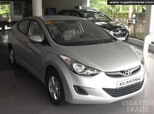 Hyundai Elantra 2013 Low Down Payment / Low Monthly