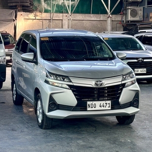 Selling White Toyota Avanza 2021 in Parañaque