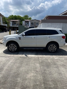 White Ford Everest 2016 for sale in Parañaque