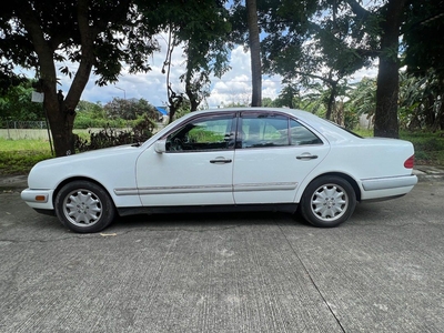 White Mercedes-Benz 300 1997 for sale in Automatic