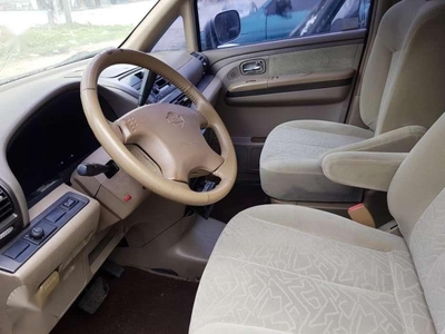 Nissan Serena 2003 Local FOR SALE