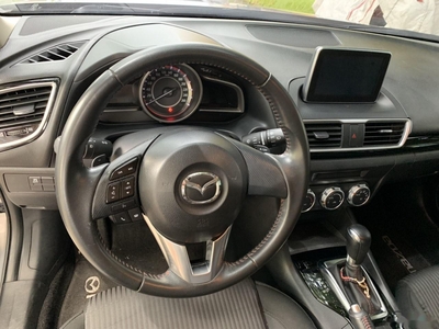 Sell 2016 Mazda 3 Hatchback in Manila