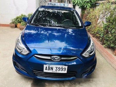 Selling Blue Hyundai Accent 2015 at 40275 km