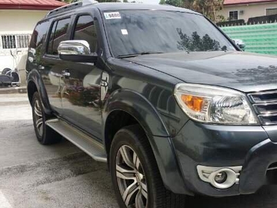Selling Ford Everest 2012 Automatic Diesel