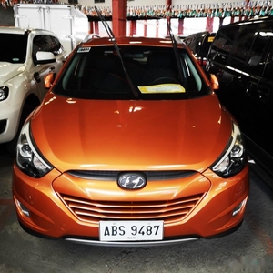 Selling Orange Hyundai Tucson 2015 in Manila