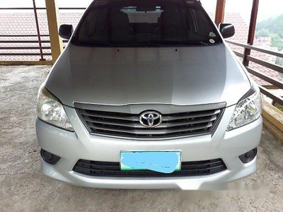 Selling Silver Toyota Innova 2013 at 150000 km