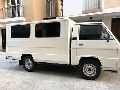 Used Mitsubishi L300 2016 for sale in Manila