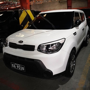 White Kia Soul 2017 for sale in Manila