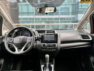 2019 Honda Jazz 1.5 V CVT in Makati, Metro Manila