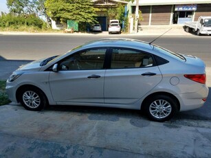 Hyundai Accent 2013 gas manual for sale