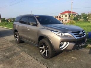 Selling 2nd Hand Toyota Fortuner 2017 in Dasmariñas