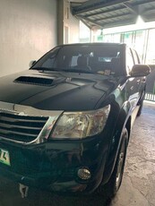 Selling 2nd Hand Toyota Hilux 2013 at 80000 km in Bacoor