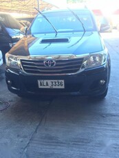 Selling Toyota Hilux 2015 Automatic Diesel in Imus
