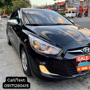 Sell White 2013 Hyundai Accent in Quezon City