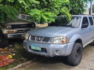 White Nissan Frontier 2006 for sale in Automatic