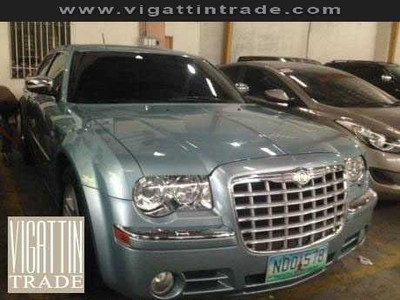 2009 chrysler 300c V6 2.7 matic cash or 20percent down 3yrs to pay