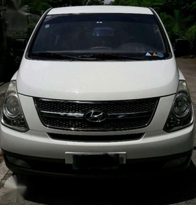 Hyundai Grand Starex 2008 AT DSL White For Sale