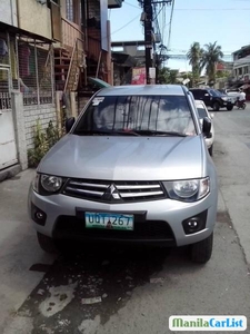 Mitsubishi Strada Manual 2012