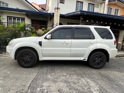 Sell White 2010 Ford Escape in Taguig