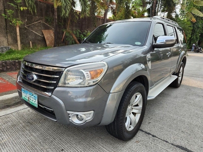 Sell White 2011 Ford Everest in Quezon City