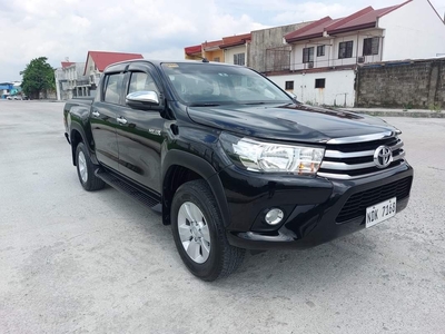 Sell White 2019 Toyota Hilux in Marikina
