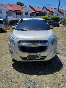 Selling Silver Chevrolet Spin 2015 in Muntinlupa