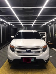 White Ford Everest 2013 for sale in Pasay