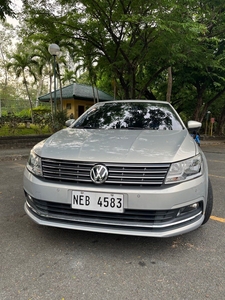 White Volkswagen Lavida 2018 for sale in Manila