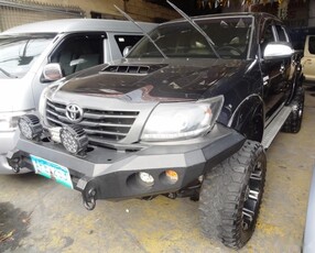 2015 Toyota Hilux Manual Diesel well maintained for sale