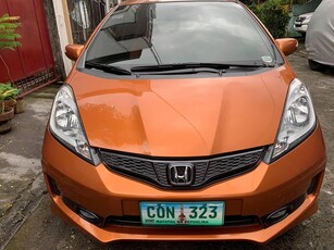 Selling Orange Honda Jazz 2013 Hatchback Automatic Gasoline