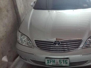 Toyota Camry 2002 2.4V AT Silver Sedan For Sale