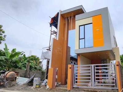 Townhouse For Sale In Ampid I, San Mateo
