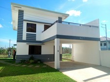 2 Storey House and Lot with Maid's Room - For Sale at 4M