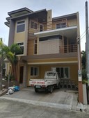 3 storey single detanched house in Talamban Cebu Cuty