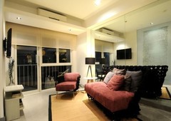 300k to Move In: High-end 1-BR | 6-min.walk to Ayala Ave