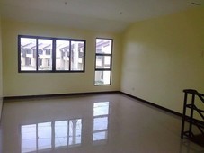 Apartment for rent near schools in