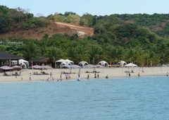 GOLF VILLAS at Camaya Coast