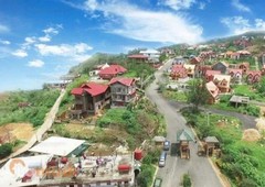 Duplex type w/ attic in baguio city