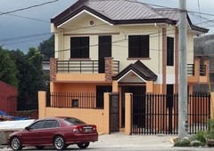House and Lot in Cresta Verde Village, QC