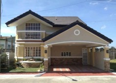 House and Lot in San Fernando Pampanga near Hi Way 3Bedrooms