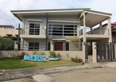 House and Lot in Talamban Cebu with Garden