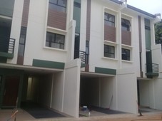 Modern Townhouse for High Income Earners in Common Wealth,QC